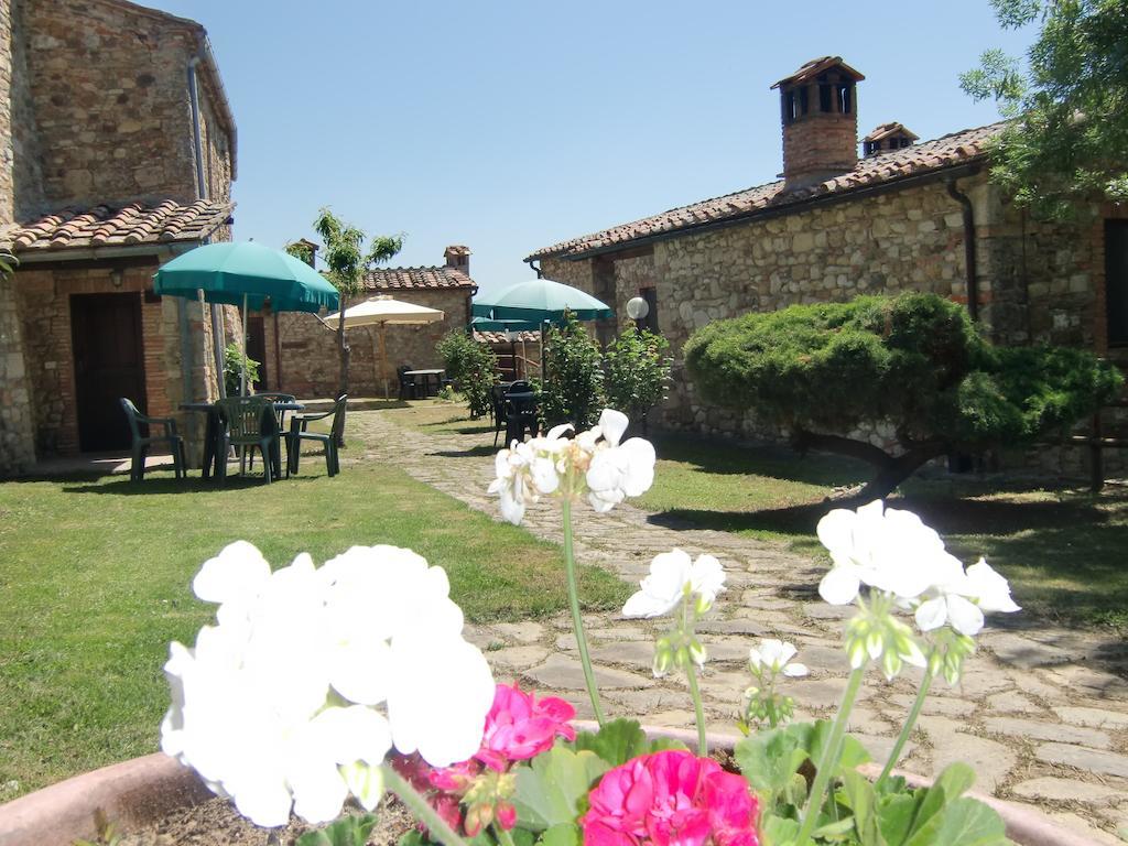 Agriturismo Il Torrione Lecchi Room photo